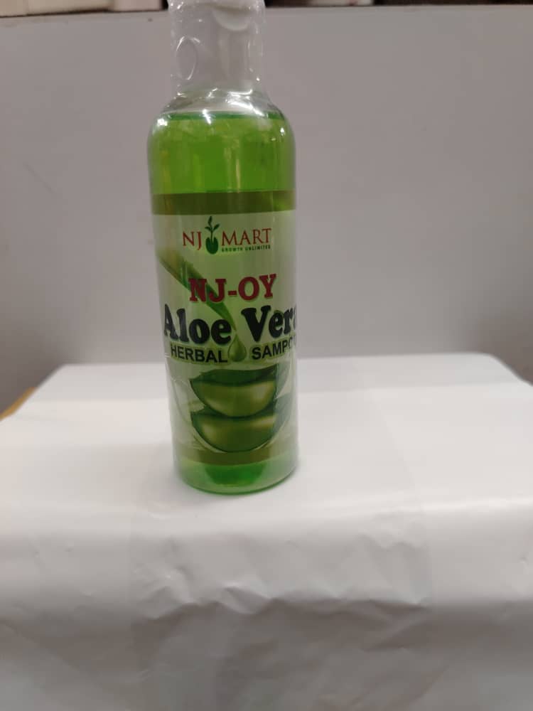 Aloe Vera Shampoo thumbnail 2